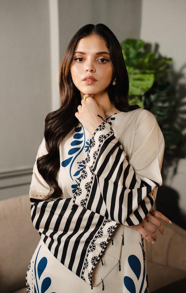 Elegance in Neel Tara – Bold Block Printed 3-Piece